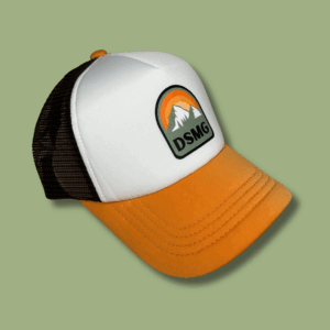 Gorra urban montañas naranja