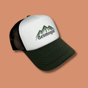 Gorra urban montañas verdes
